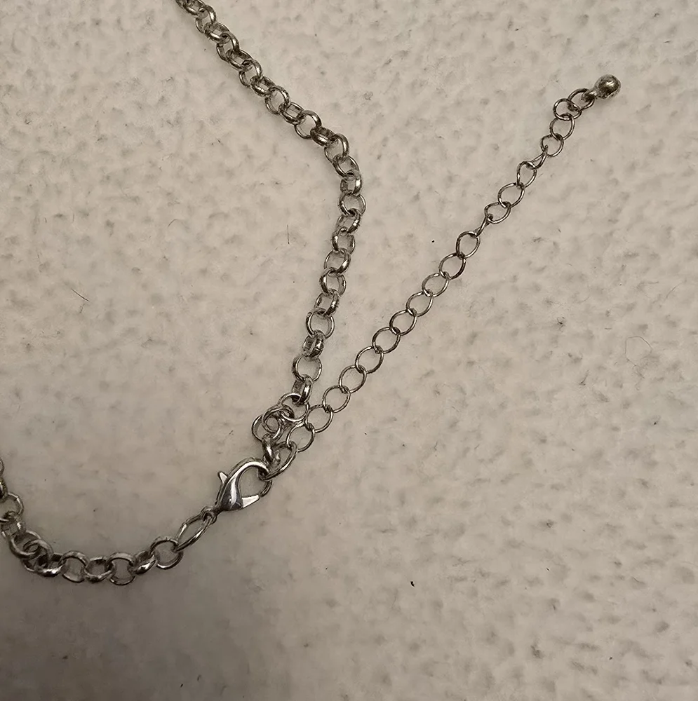 necklace stylish silver